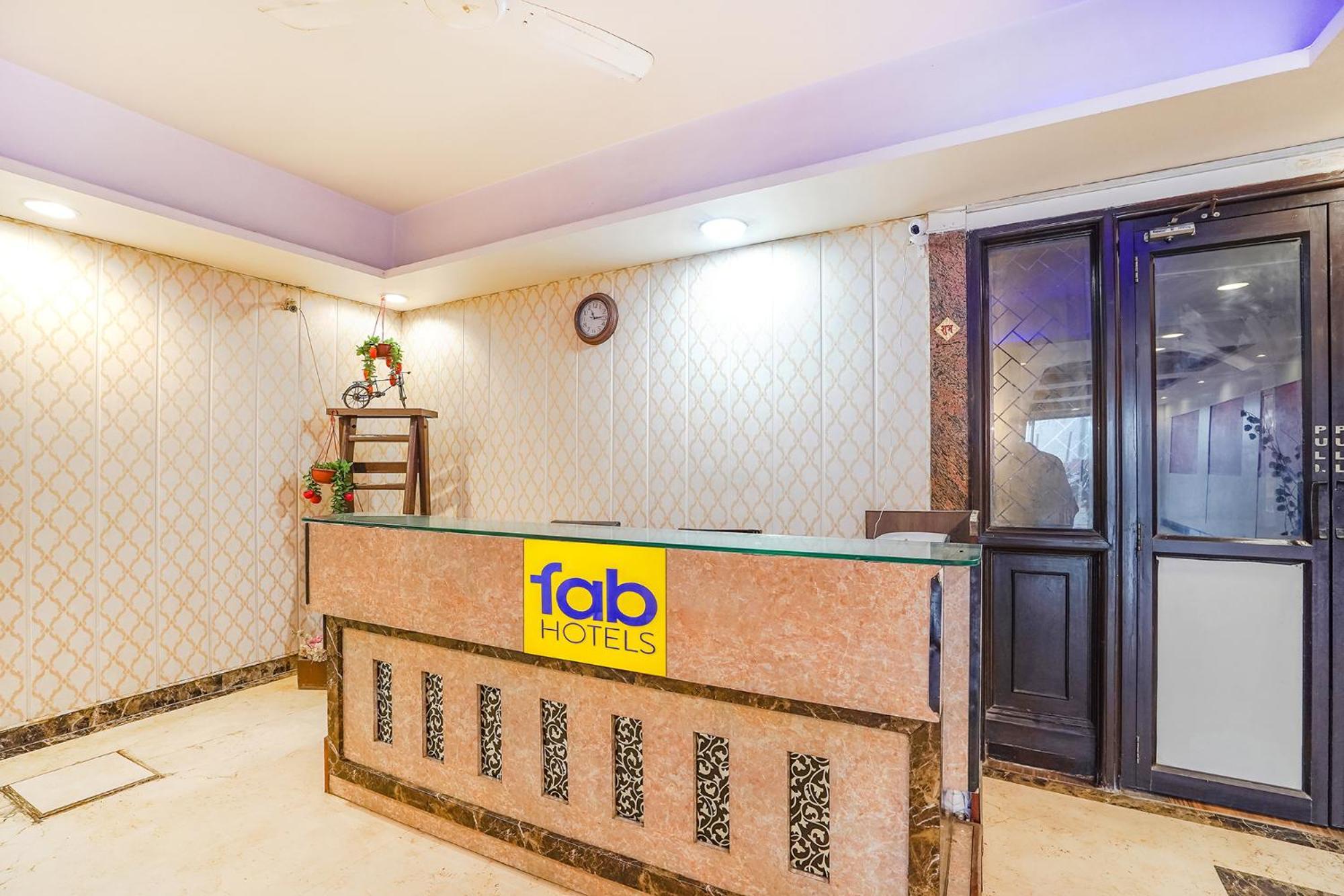 אגרה Fabhotel Sai Residency מראה חיצוני תמונה