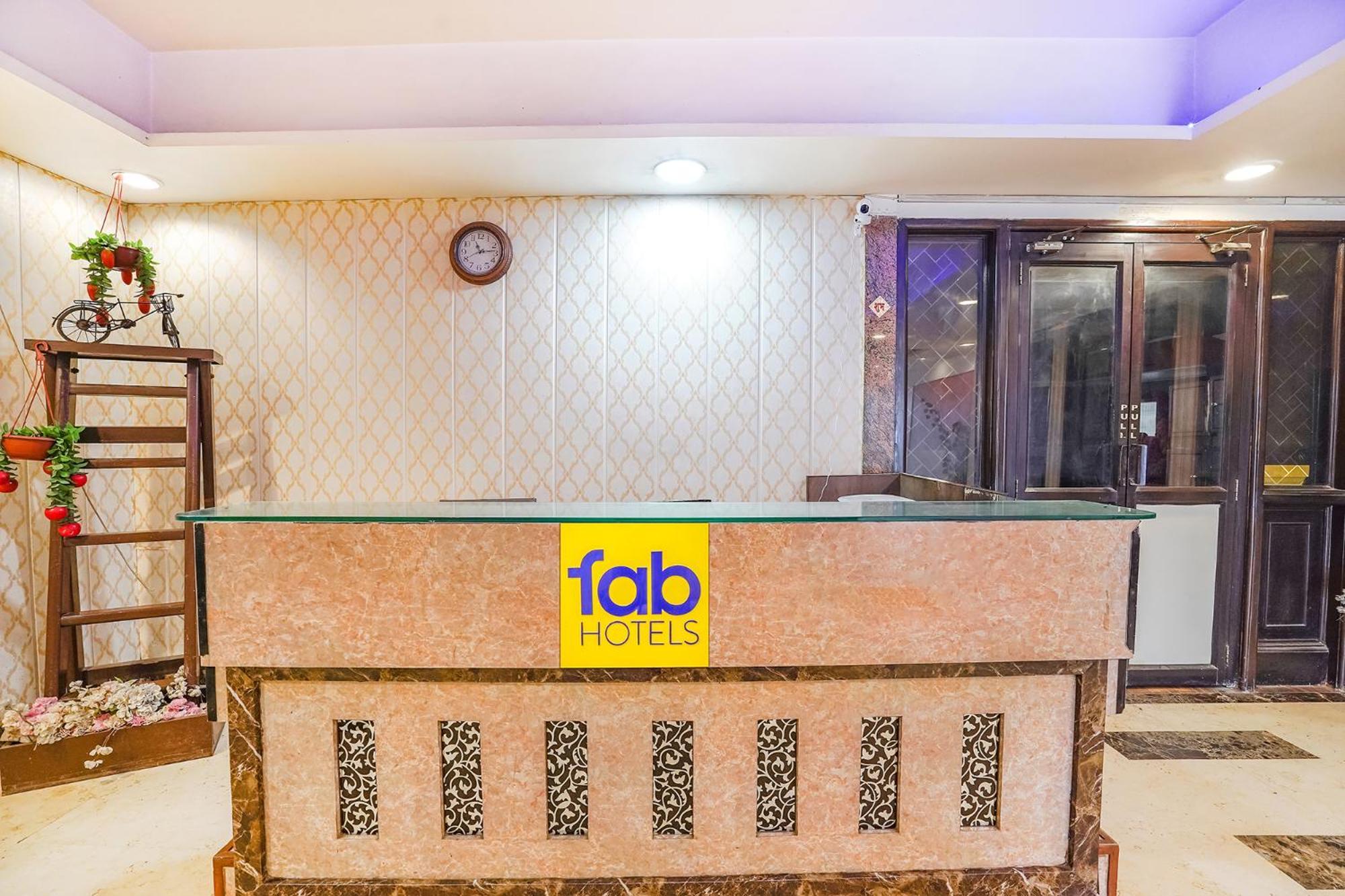 אגרה Fabhotel Sai Residency מראה חיצוני תמונה