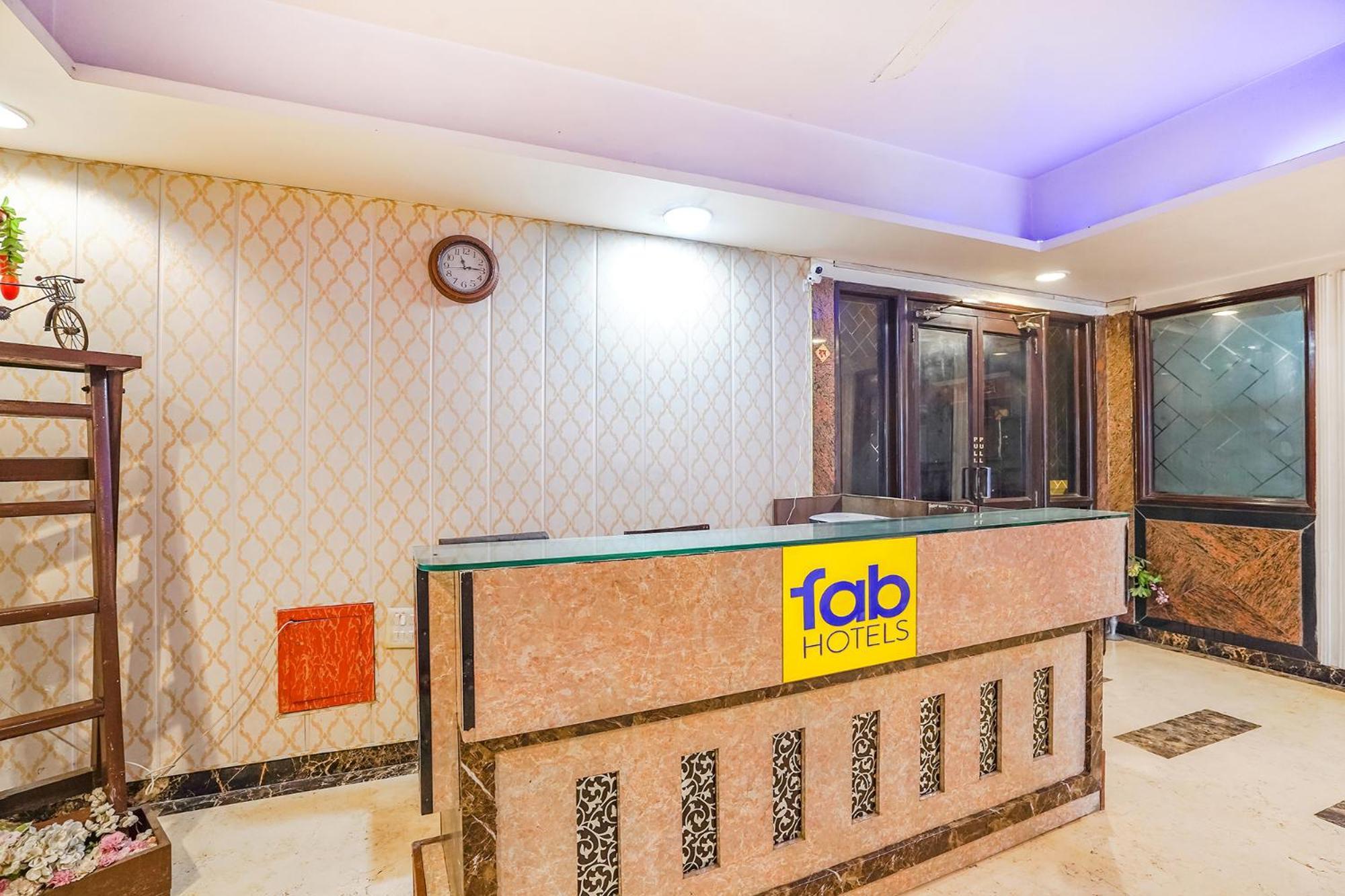 אגרה Fabhotel Sai Residency מראה חיצוני תמונה